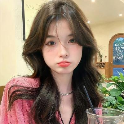 她绝世绿茶进宫疯狂碾压